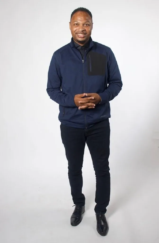 Who is Webmaster Eric? 1 IMG 5025